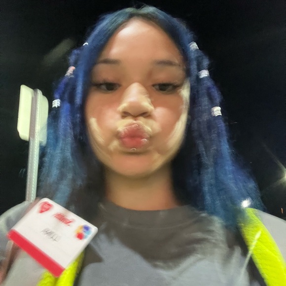 Meet your Posher, Yanette - Picture 8 of 10